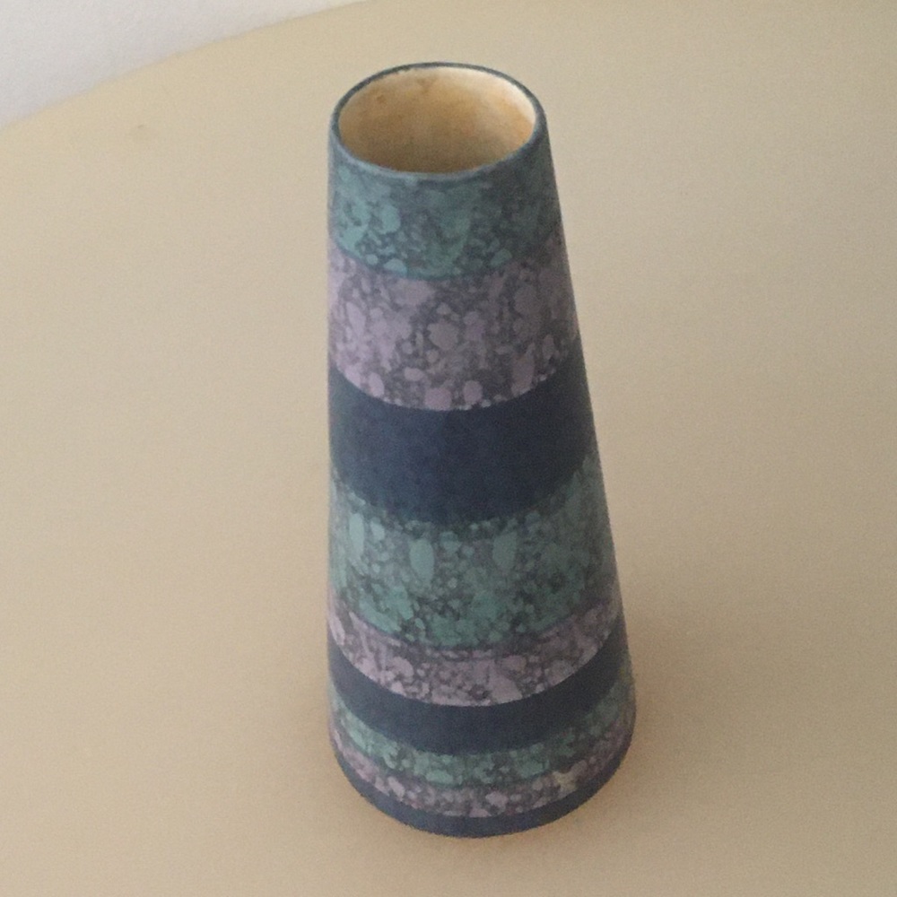 Vintage Madeline Ceramic California Vase - Picture 3 of 11